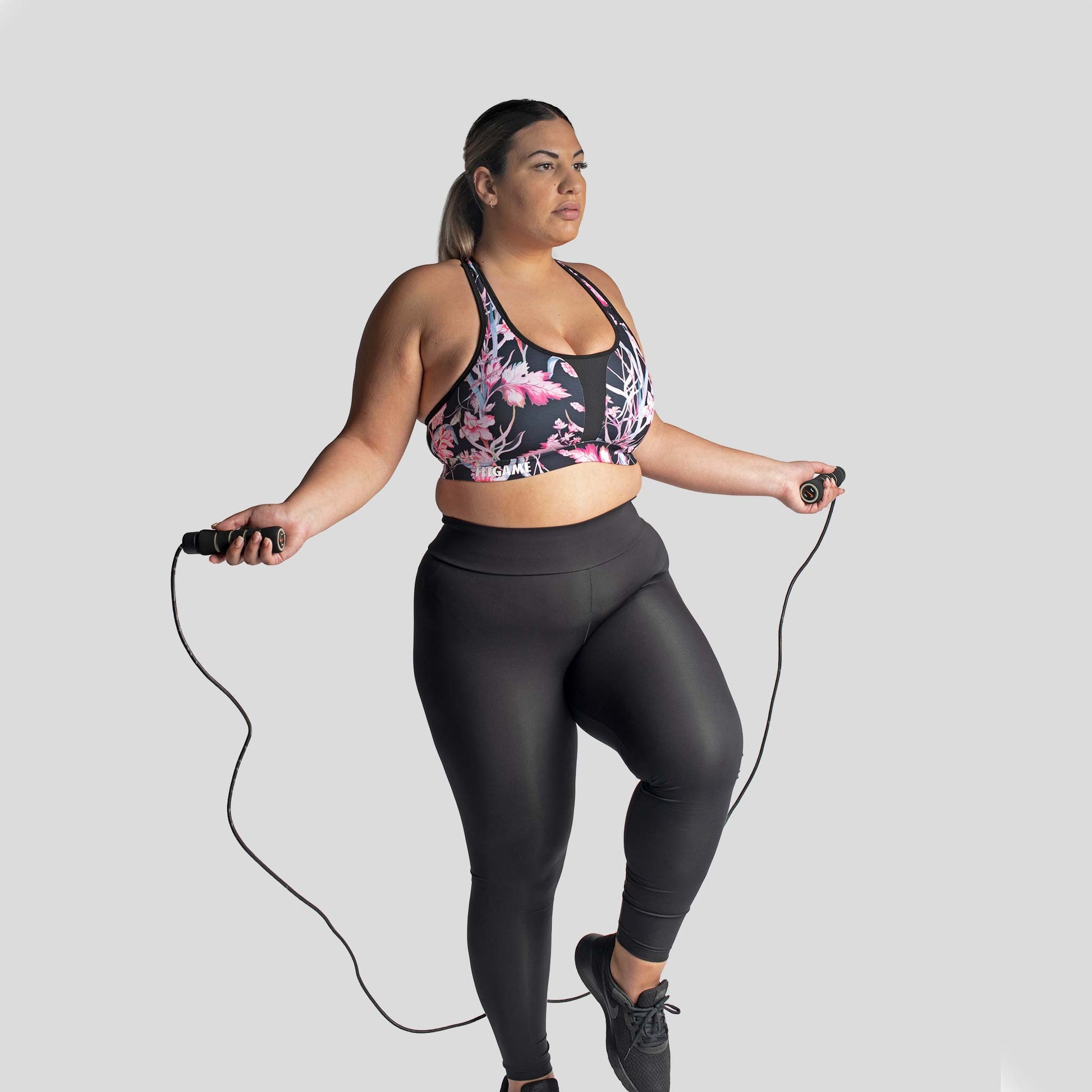Stylish and supportive sports bra for curvy women in calico style